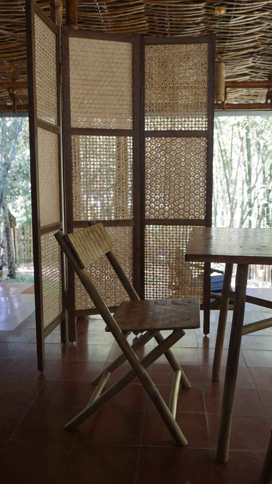 Table with folding chairs