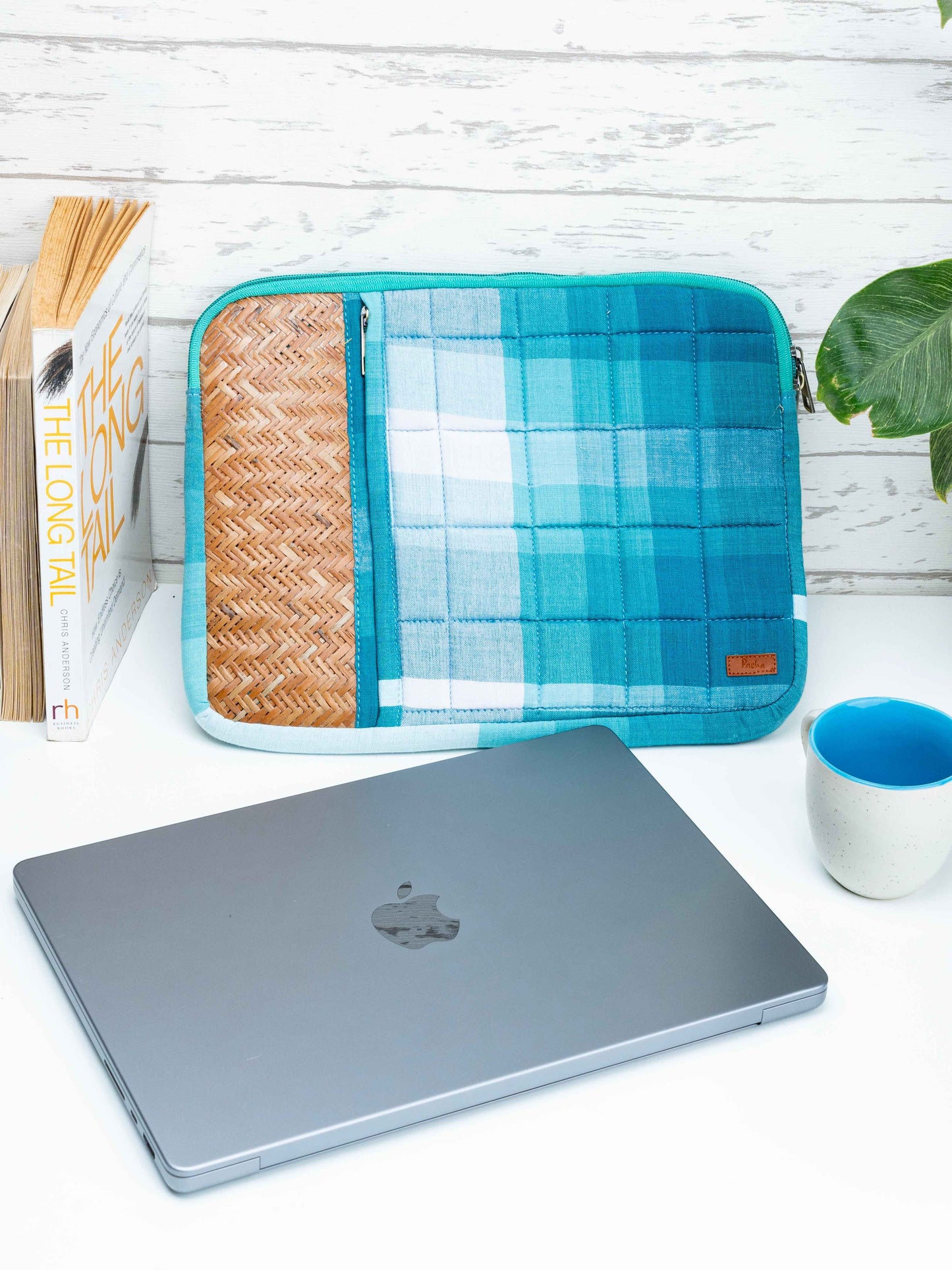 Sky Lungi I pad sleeve