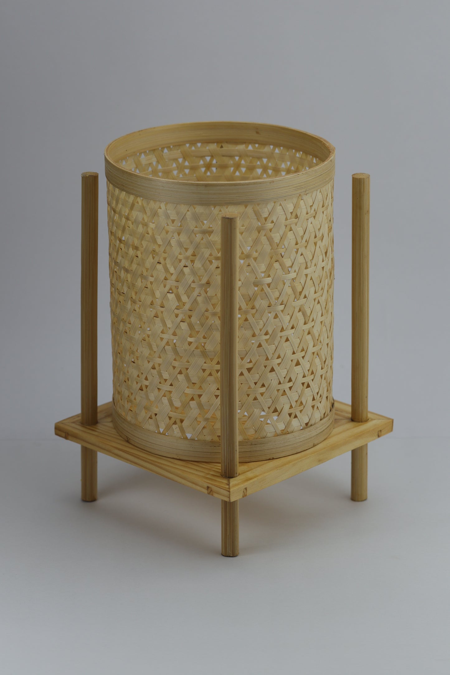 Valley Bamboo Table Lamp