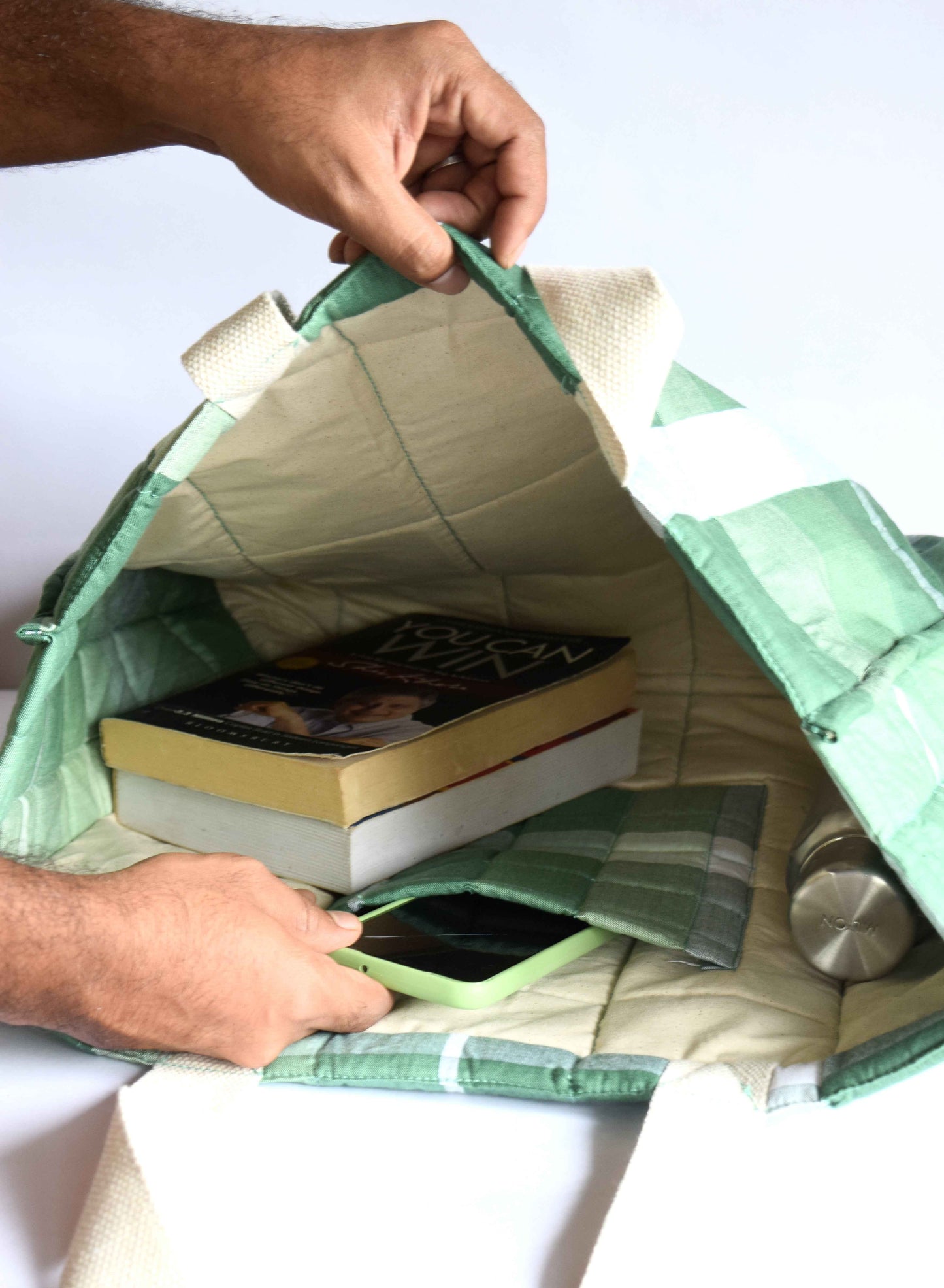 Tote bag