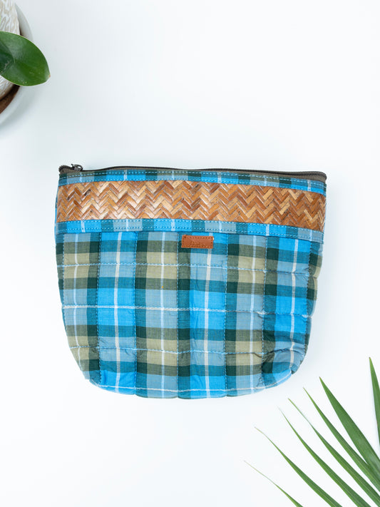 Sky Pouch