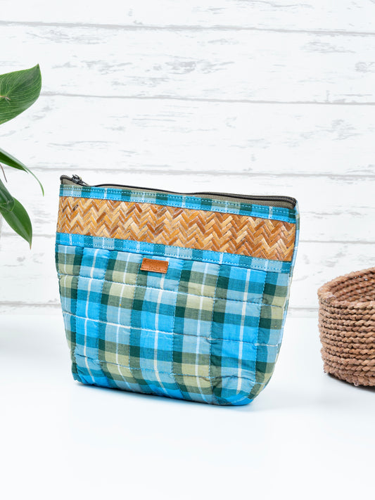 Sky Pouch