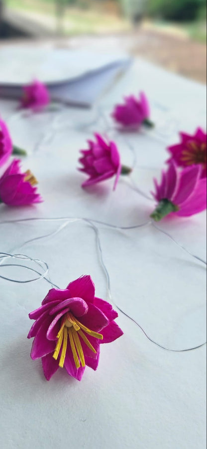 Water Lily Poov String Light